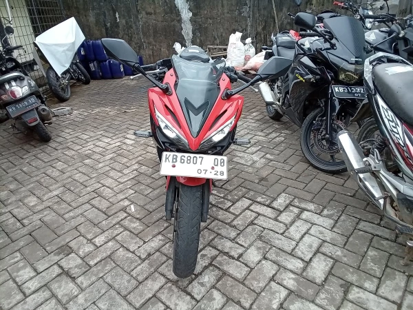 Motor ninja cbr 150 hotsell