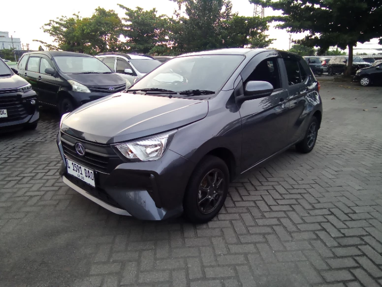 【中古】 Ayla Ayla Lelang Mobil Daihatsu Ayla X 1.0 Mt (2023) bekas secara